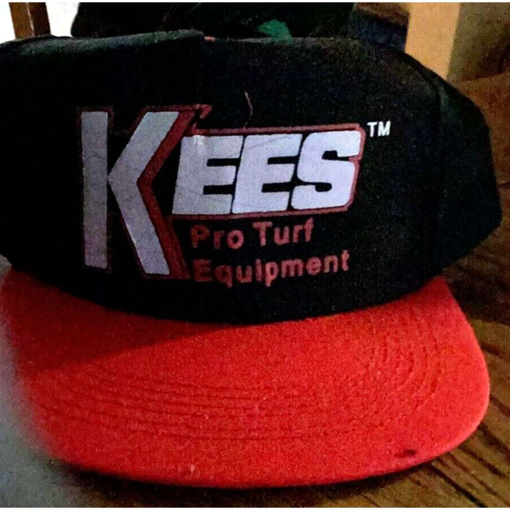 Vintage Kees Pro Turf Equipment Snapback Hat Black Red Mens Adjustable 90s USA
